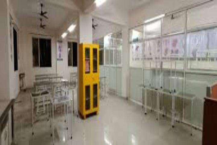Sau Vandana N Tasgaonkar Ayurved Mahavidyalaya and Research Centre campus in Karjat, Maharashtra, India — photo 5