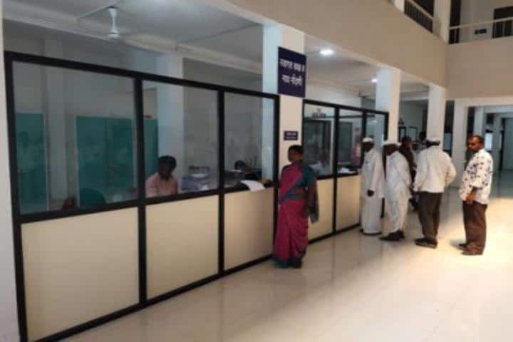Rukhmini Ayurvedic Medical College campus in Sangamner, Maharashtra, India — photo 3