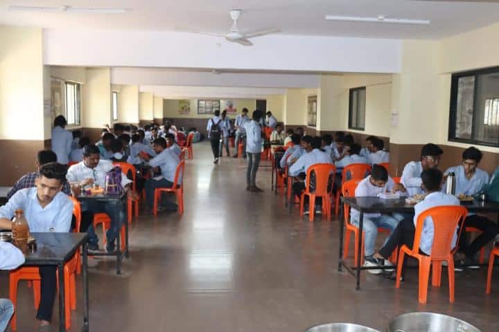 Shreeyash Ayurvedic College and Hospital campus in Aurangabad, Maharashtra, India — photo 4
