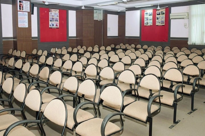 Sree Narayana Guru College of Advanced Studies campus in Varkala, Kerala, India — photo 2