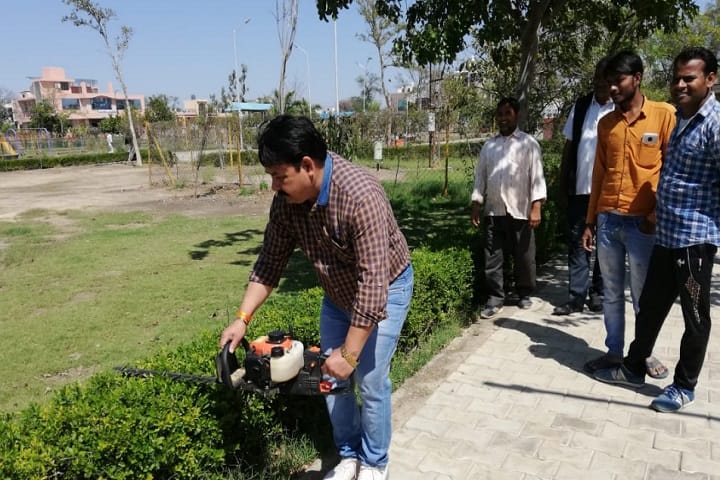 Shri Balaji Degree College campus in Bharatpur, Rajasthan, India — photo 1