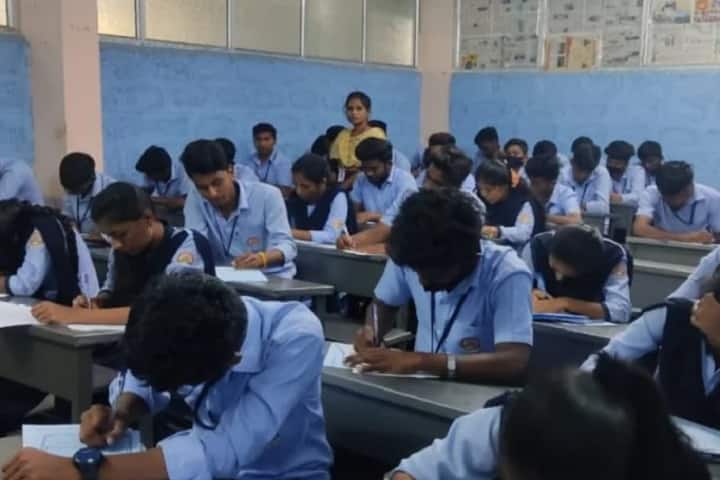 MN Desai Degree College campus in Gulbarga, Karnataka, India — photo 3