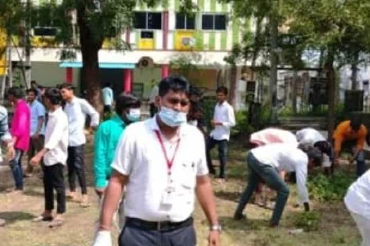 MN Desai Degree College campus in Gulbarga, Karnataka, India — photo 5