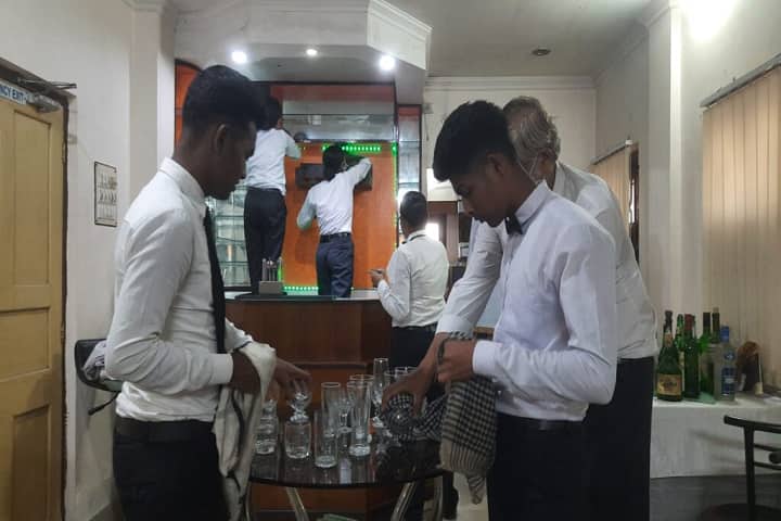 National Institute of Hotel Management campus in Kolkata, West Bengal, India — photo 4