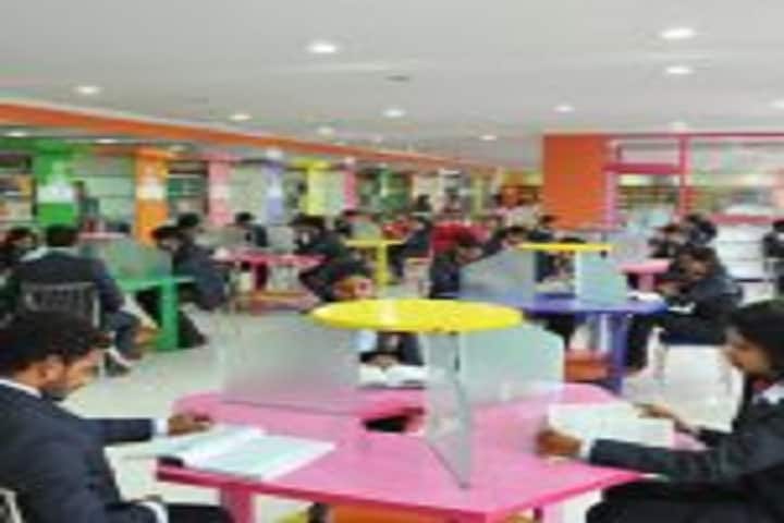 Pillai Business School campus in Navi Mumbai, Maharashtra, India — photo 5