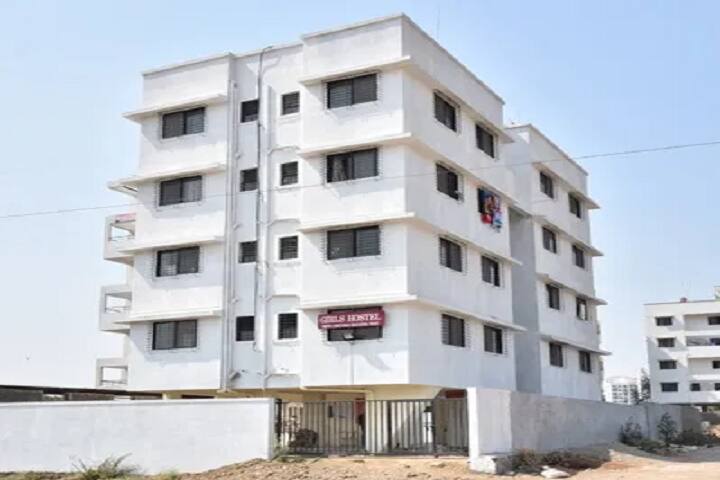 Pimpri Chinchwad College of Arts campus in Pune, Maharashtra, India — photo 6