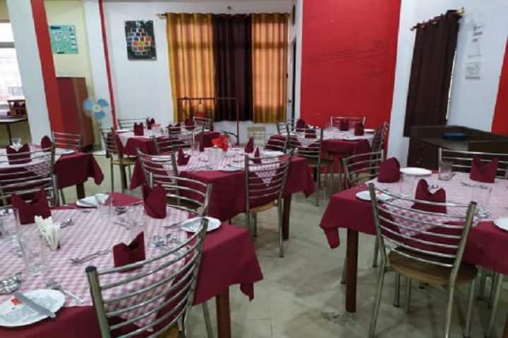 CHTS Institute of Hotel Management Catering and Tourism campus in Lucknow, Uttar Pradesh, India — photo 4
