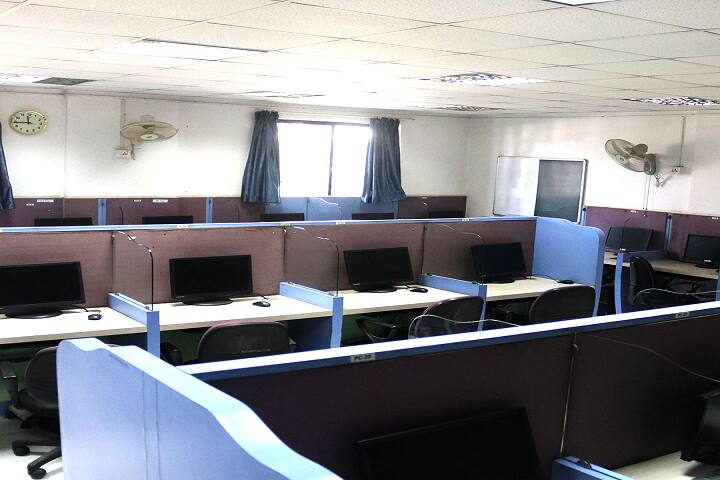 Indira College of Arts campus in Pune, Maharashtra, India — photo 4