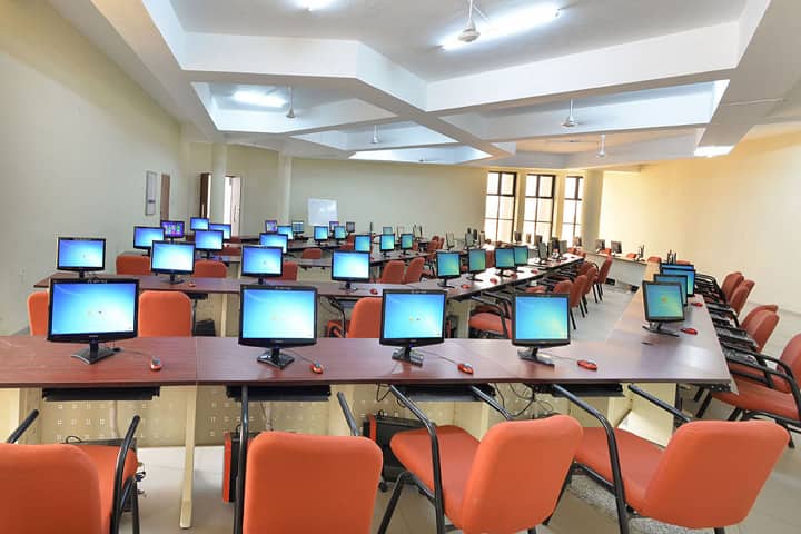 Neotech Faculty of Diploma Engineering campus in Vadodara, Gujarat, India — photo 5