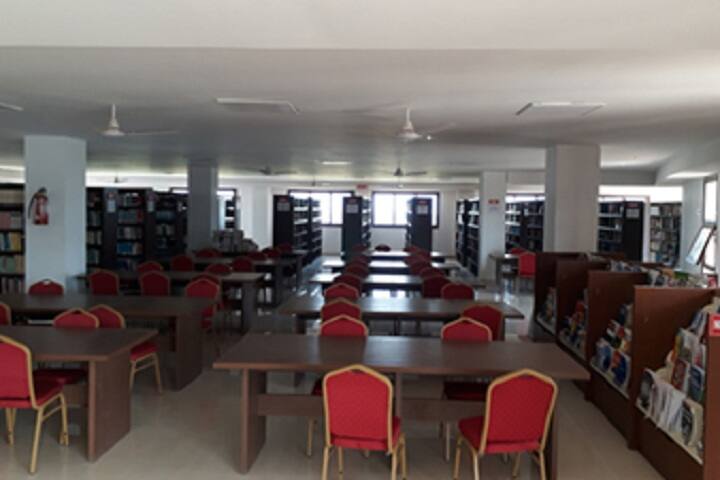 Guru Nanak Homoeopathic Medical College and Hospital campus in Ibrahimpatnam, Telangana, India — photo 6