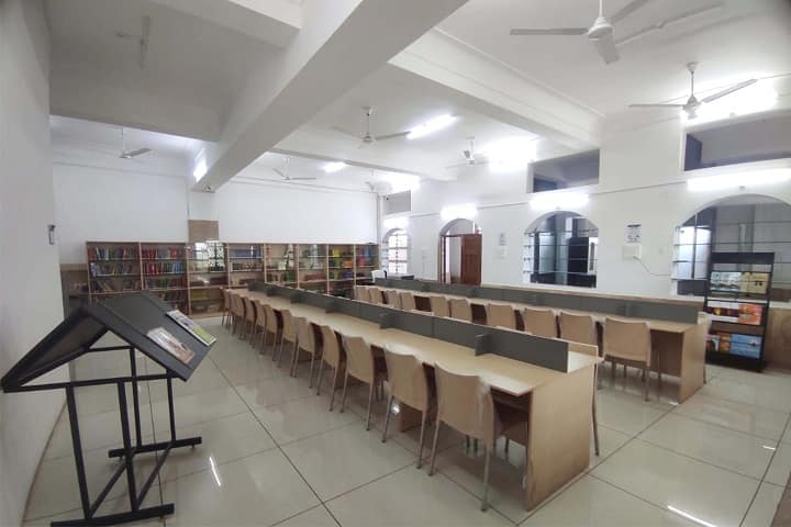 Poornayu Ayurved Chikitsalaya Evam Anusandhan Vidyapeeth campus in Jabalpur, Madhya Pradesh, India — photo 6