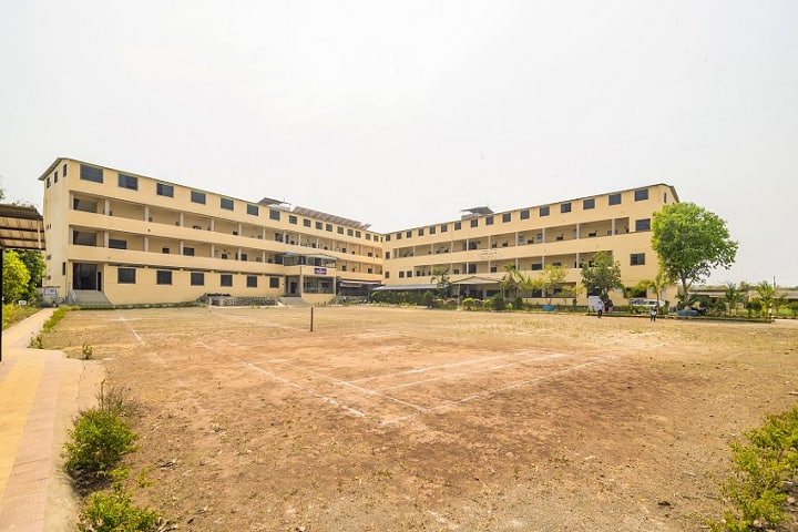 Smt Smita Ravindra Ghodvinde Law College campus in Shahapur, Maharashtra, India — photo 1