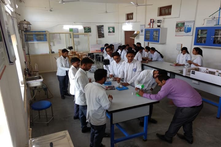 Dayalbagh Homoeopathic Medical College campus in Agra, Uttar Pradesh, India — photo 5