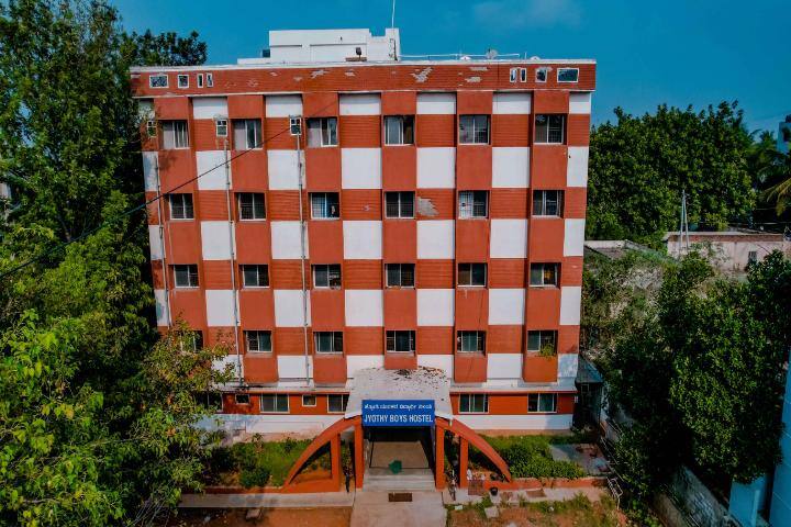 Jyothy Institute of Commerce and Management campus in Bangalore, Karnataka, India — photo 3