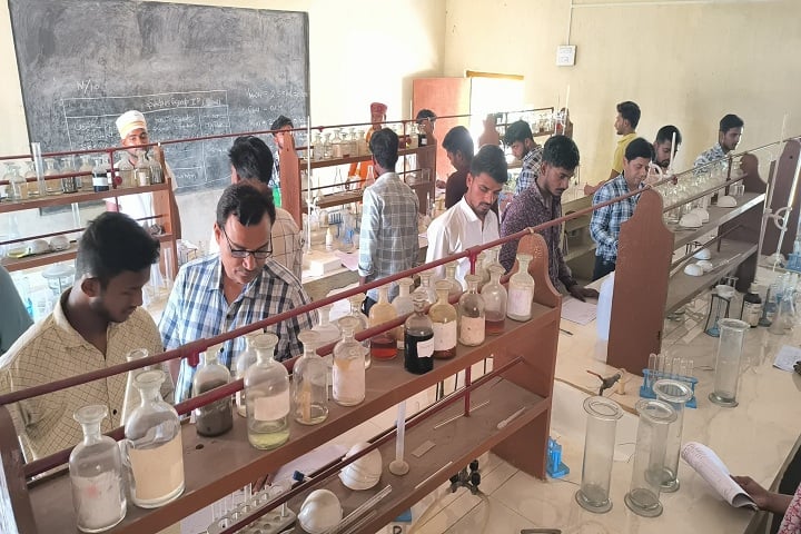Siddheshwar Shitaldev Naryan Mahavidyalaya campus in Deoria, Uttar Pradesh, India — photo 5