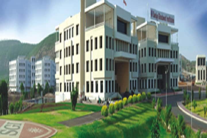 Sanjay Ghodawat Polytechnic campus in Kolhapur, Maharashtra, India — photo 1