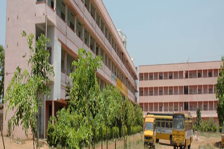 Vikas Degree and PG College campus in Vissannapetaa, Andhra Pradesh, India — photo 4