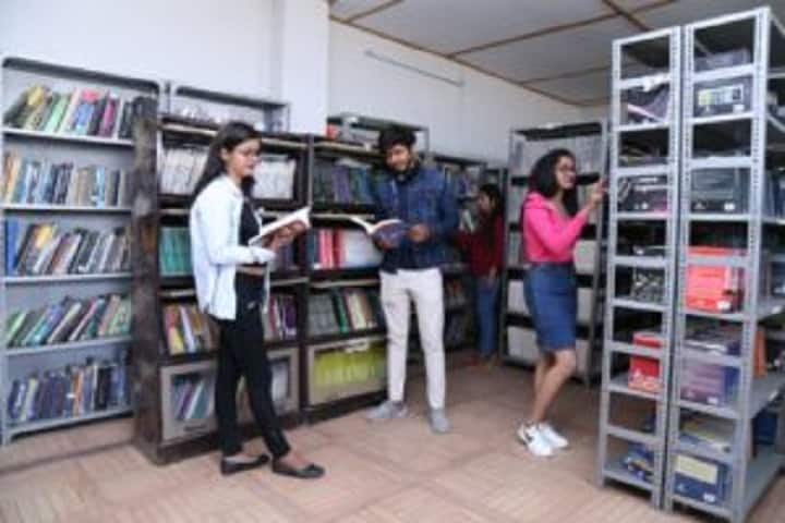 Aryabhatta College of Management campus in Ajmer, Rajasthan, India — photo 4