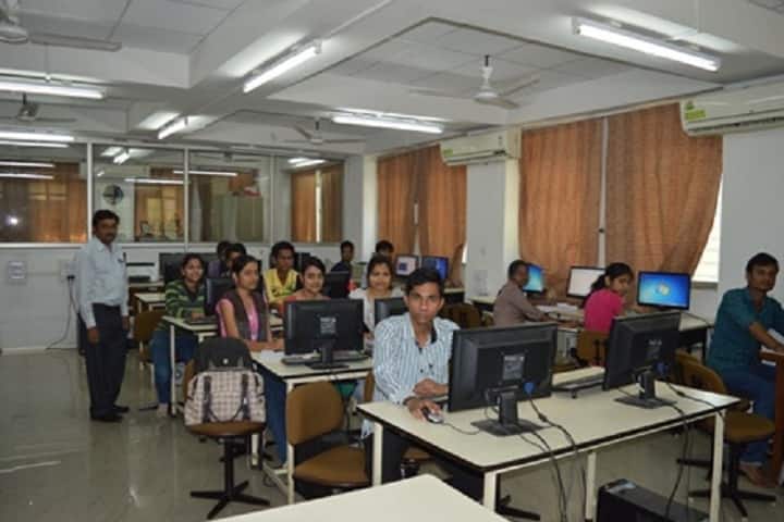 Inter Institutional Computer Centre campus in Nagpur, Maharashtra, India — photo 2