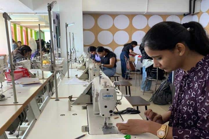 NIF Global campus in Bandra, Maharashtra, India — photo 2