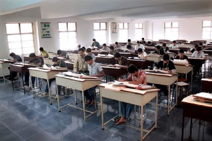Thakur Shyamnarayan Engineering College campus in Mumbai, Maharashtra, India — photo 2