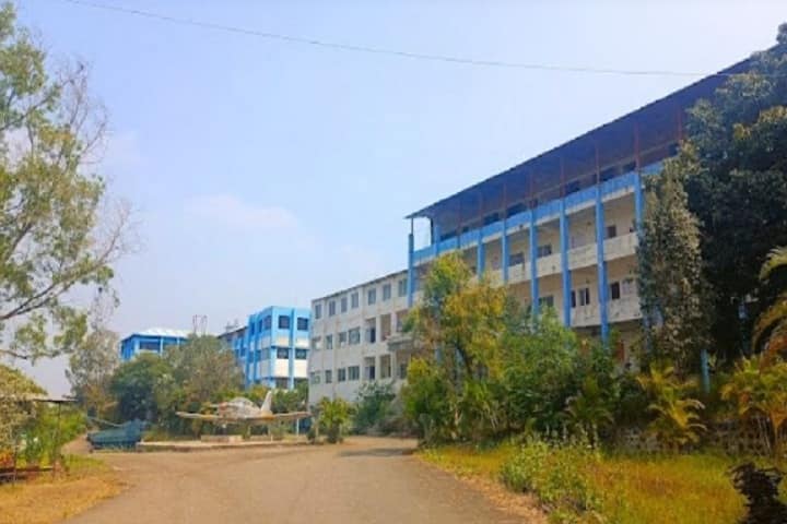 Mahalaxmi College of Physiotherapy and Rehabilitation Center campus in Satara, Maharashtra, India — photo 2
