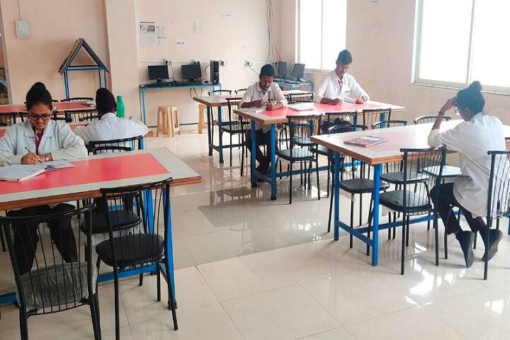 Mahalaxmi College of Physiotherapy and Rehabilitation Center campus in Satara, Maharashtra, India — photo 3