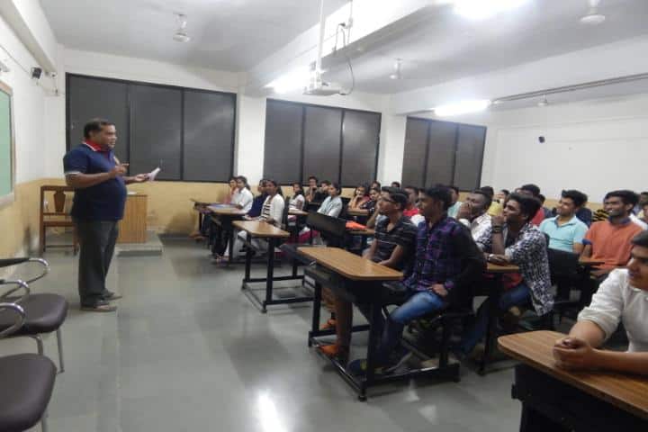 Don Bosco College of Arts and Commerce Evening campus in Pune, Maharashtra, India — photo 3