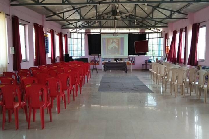 Shahid Virpatni Laxmi Mahavidyalaya campus in Kolhapur, Maharashtra, India — photo 1