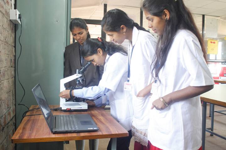 Shahid Virpatni Laxmi Mahavidyalaya campus in Kolhapur, Maharashtra, India — photo 6