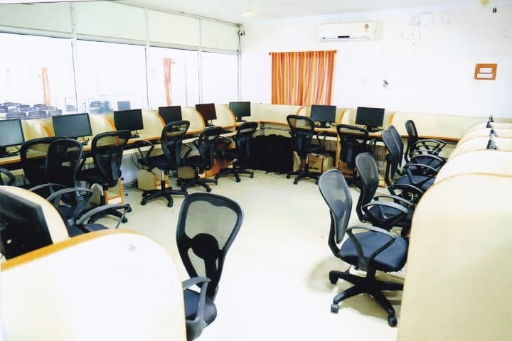 Gayatri College of Science and Management campus in Srikakulam, Andhra Pradesh, India — photo 5