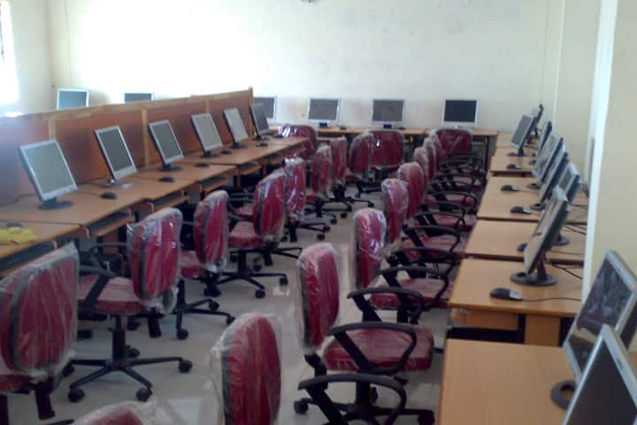 Vivekananda College of Computer Science campus in Mahabubnagar, Telangana, India — photo 2