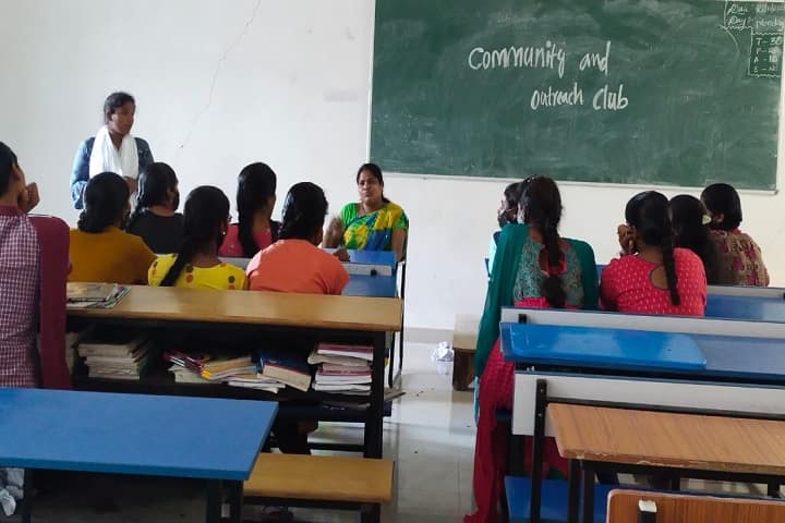 Telangana Tribal Welfare Degree College for Women campus in Shadnagar, Telangana, India — photo 4