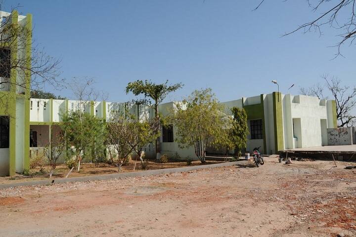 Sabar Gram Seva Mahavidyalaya campus in Sabarkantha, Gujarat, India — photo 3