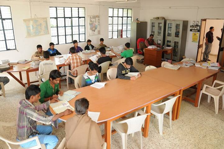 Sabar Gram Seva Mahavidyalaya campus in Sabarkantha, Gujarat, India — photo 4