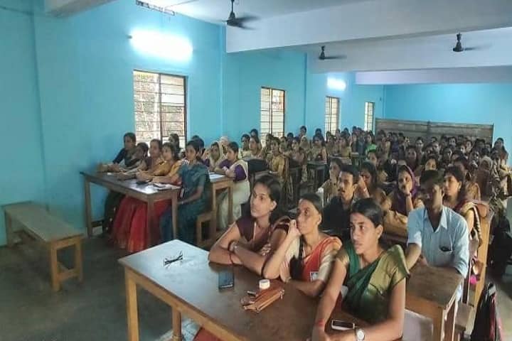 Mannam Memorial Training College campus in Kollam, Kerala, India — photo 2