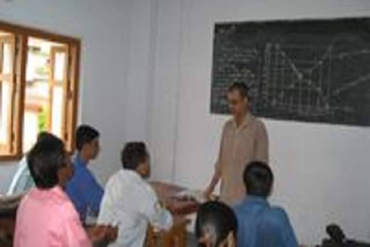 Sudhiranjan Lahiri Mahavidyalaya campus in Majhdia, West Bengal, India — photo 2