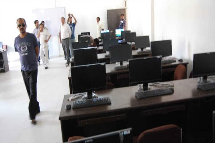 Sakshi Institute of Technology and Management campus in Guna, Madhya Pradesh, India — photo 3
