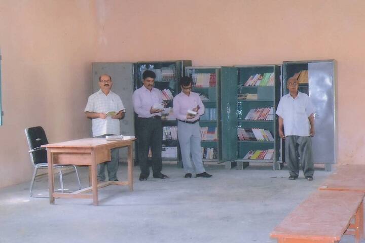 Virendra Mithileshwar Mahavidyalaya campus in Siddharthnagar, Uttar Pradesh, India — photo 3
