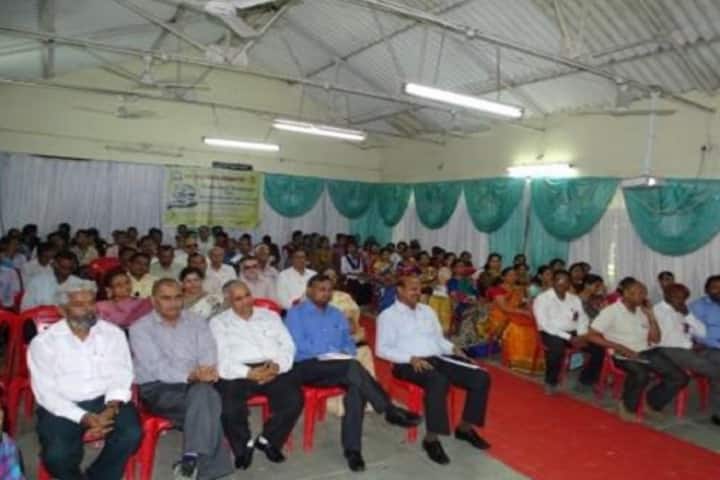 Government Girls College campus in Khargone, Madhya Pradesh, India — photo 2