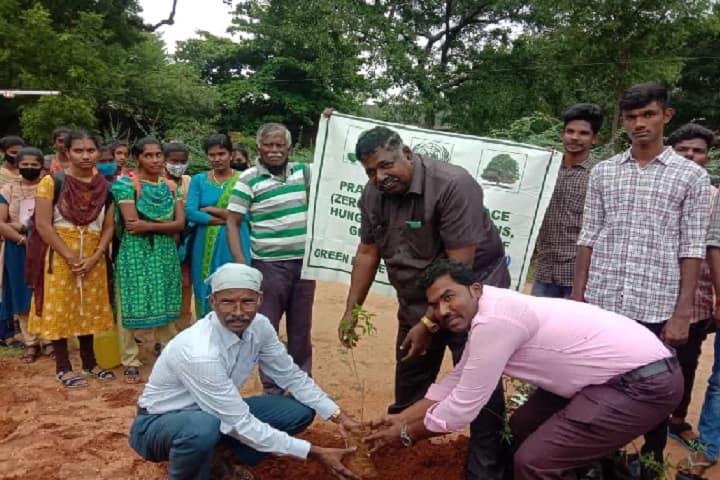 Pasumpon Muthuramalinga Thevar College campus in Madurai, Tamil Nadu, India — photo 4