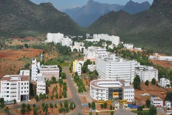 Kalasalingam Institute of Technology campus in Virudhunagar, Tamil Nadu, India — photo 2