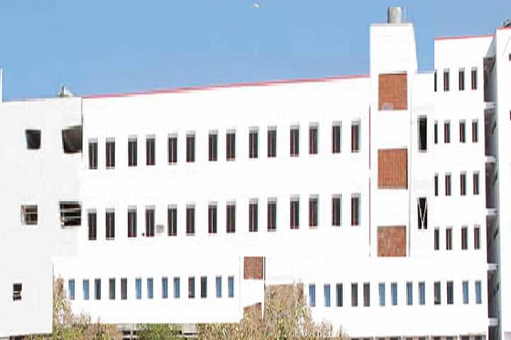 Kalasalingam Institute of Technology campus in Virudhunagar, Tamil Nadu, India — photo 3