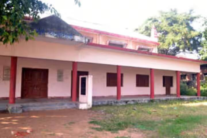 Madan Mohan Malaviya PG College campus in Deoria, Uttar Pradesh, India — photo 4