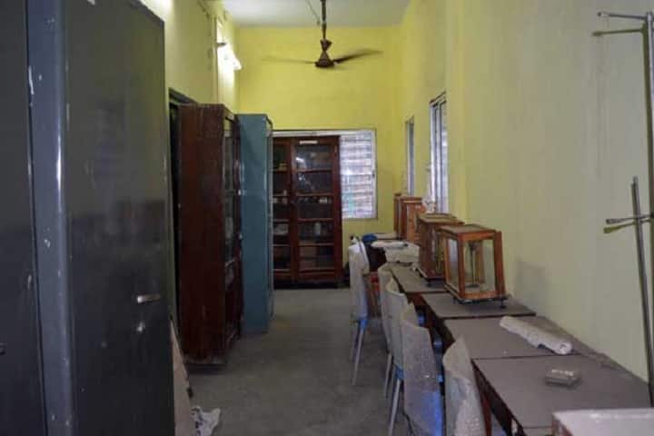 Calcutta Girls BT College campus in Kolkata, West Bengal, India — photo 3