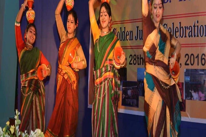Calcutta Girls BT College campus in Kolkata, West Bengal, India — photo 6