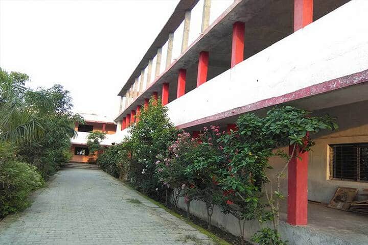 Hiraman Mahatama PG College campus in Deoria, Uttar Pradesh, India — photo 2