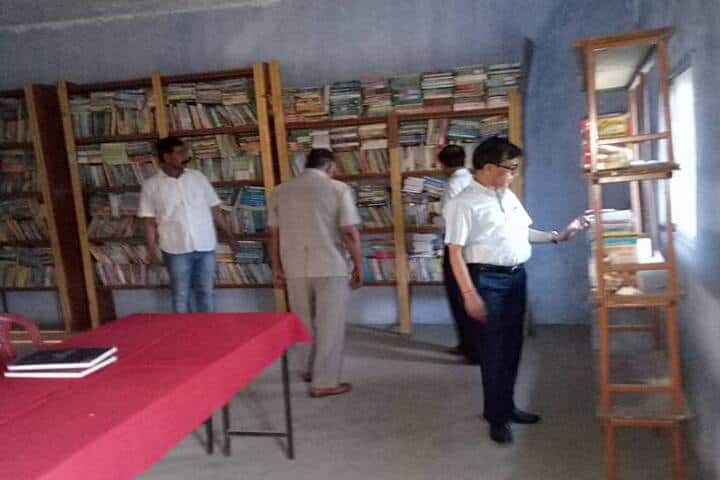 Hiraman Mahatama PG College campus in Deoria, Uttar Pradesh, India — photo 3