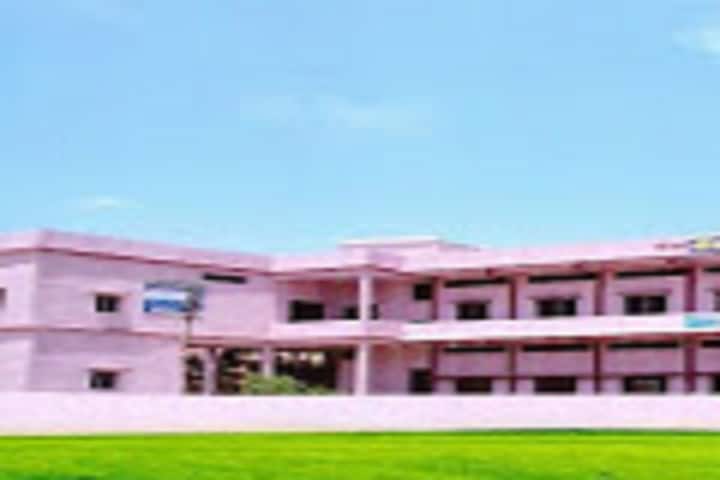 Sausar Girls College of Science and Technology campus in Sausar, Madhya Pradesh, India — photo 1