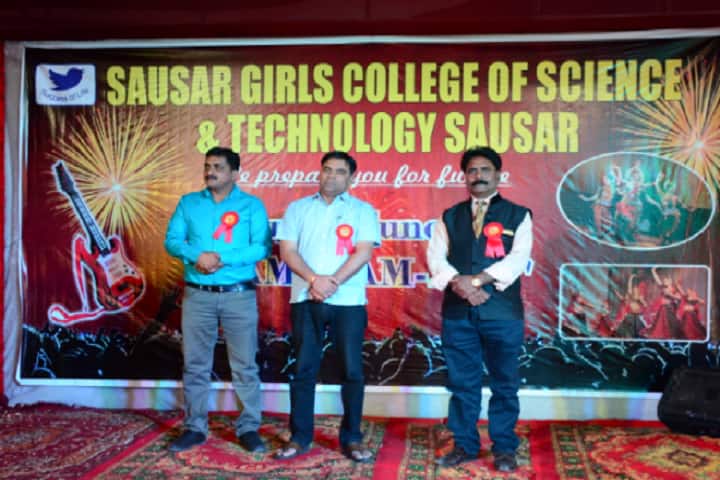 Sausar Girls College of Science and Technology campus in Sausar, Madhya Pradesh, India — photo 2